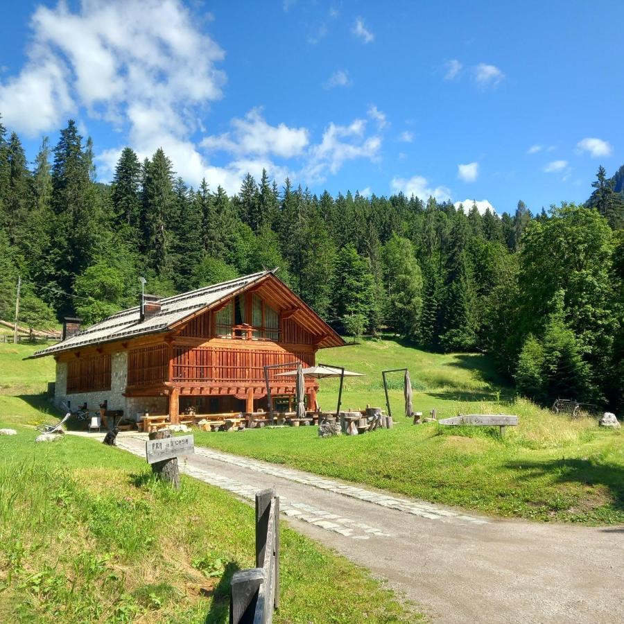 Pra De La Casa Panzió Madonna Kültér fotó