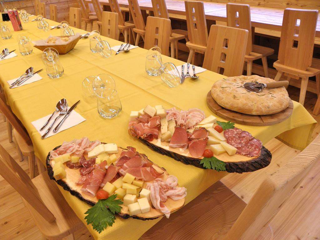 Pra De La Casa Panzió Madonna Kültér fotó